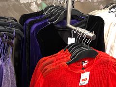 -H&M(鹏欣水游城店)