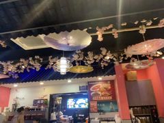 -老街烧烤大排档·地道湖北菜·龙虾馆(汉口火车站店)