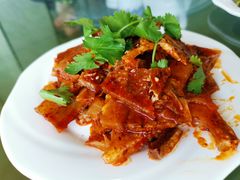 -吾穆勒蓬灰牛肉面·清真(北滨河中路店)