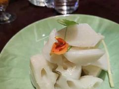 -湖畔鲁菜·二十年老字号餐厅(大明湖店)