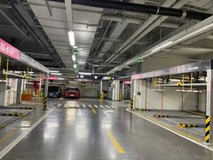 -BFC外滩金融中心停车场