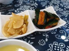 -八两八金·莱芜特色炒鸡(市南漳浦路店)