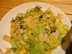 爆炒卷心菜-小草房水煮鱼(东关大街店)