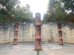 -墨江北回归线标志园