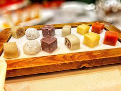 京六件-皇城根北京风味主题餐厅(中海环宇城店)