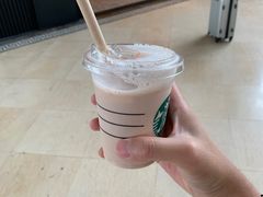 -星巴克(广州南站A18检票口楼上)