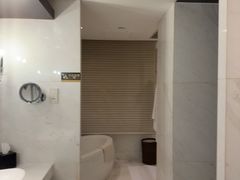 -大连中远海运洲际酒店