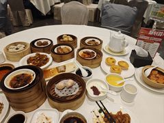 -万龙洲海鲜(大兴绿地缤纷城店)