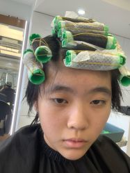 -镁连社·美联社