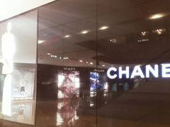 -Chanel(德基广场店)