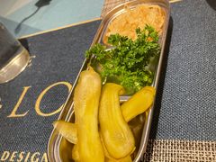 -又见马甲M8融合西餐厅(体育中心店)