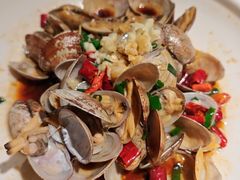 -梁家大院•农家菜(昆山会展中心店)