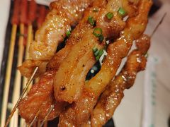 -老街烧烤大排档·地道湖北菜·龙虾馆(汉口火车站店)
