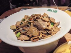 -新白鹿餐厅(银泰西湖文化广场店)
