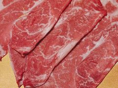 -牛YO寿喜烧·铁板烧和牛火锅自助(市府恒隆店)