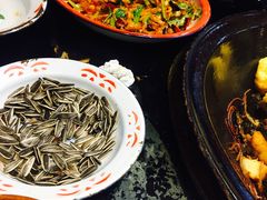 -鱼窝棚柴火铁锅炖(富山屯店)