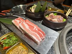 -红泥小火炉·东北泥炉烤肉(天一旗舰店)