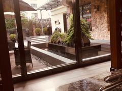 -辉哥火锅(虹桥路店)