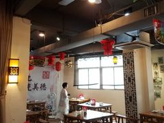 大堂-百年银屏蚝烙·潮汕菜·非遗(乐山店)