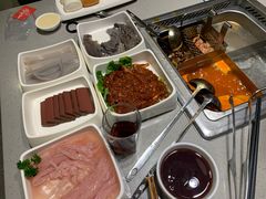 -海底捞火锅(高新万达店)
