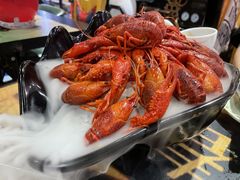 冰镇大龙虾-肖记公安牛肉鱼杂(田林路店)