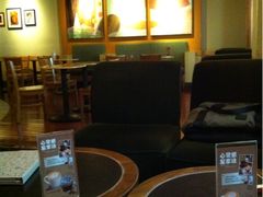 大堂-星巴克臻选(广州沙面店)