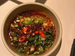 -左庭右院鲜牛肉火锅(金山万达店)
