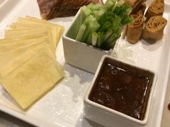 酱肉咯吱酥卷饼-京华烟云·北京烤鸭(领展购物广场·中关村店)