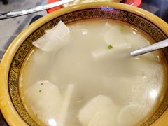 -富正毅三下锅·湘西韵味(天门山索道店)