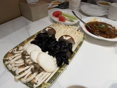 -犇鼎牛潮汕牛肉火锅(新辰里学清路店)