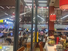 -刘姐啤酒鱼民族演艺餐厅(西街总店)