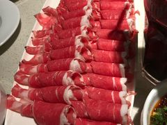 -海底捞火锅鲜切牛肉主题店(长寿路店)