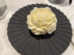 -潮一不贰·法式甜品·生日蛋糕·西式简餐(外滩店)