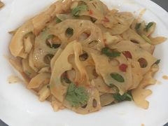 凉拌藕片-成记海鲜粥(意大利风情街店)