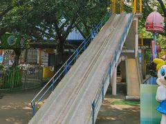 -顺德大良半月城游乐场