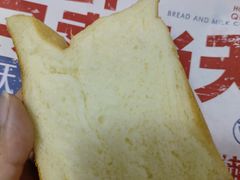 -红星前进面包牛奶公司(五道口购物中心店)