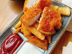 -HELLO 27 意面·沙拉·帕尼尼