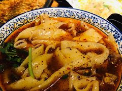 麻辣牛肉面-范家大院(华为店)