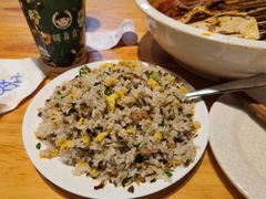 特色臊子蛋炒饭-嘉州叶婆婆钵钵鸡(建设路店)