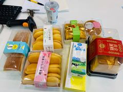 -绿姿鲜奶烘焙(新城花园店)