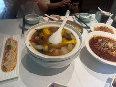 -江城小馆陕南妈妈菜·全球旅行餐厅(钟楼店)