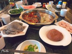 -仁虎老火锅(黄泥磅店)