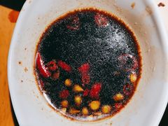 -洪氏嗨捞·广东猪肚鸡·椰子鸡火锅(西咸万象城店)