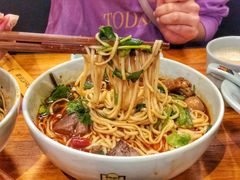 台灯牛肉面-车沾巷·重庆老味豌杂面