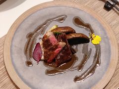 炭烤和牛配特制红酒汁-yokocho上横町·日本食街(深业上城店)