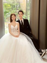 -金夫人婚纱摄影