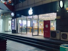 -港澳广场购物中心