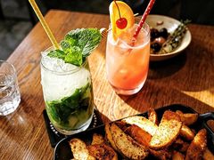 -BOURBON 玻本美式餐厅酒吧(虹桥新天地店)