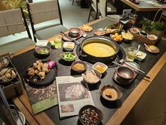 -一朵菌·野生菌探索家火锅(南亚店)