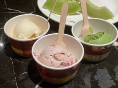 -半岛翡丽海鲜自助餐厅(观风亭店)